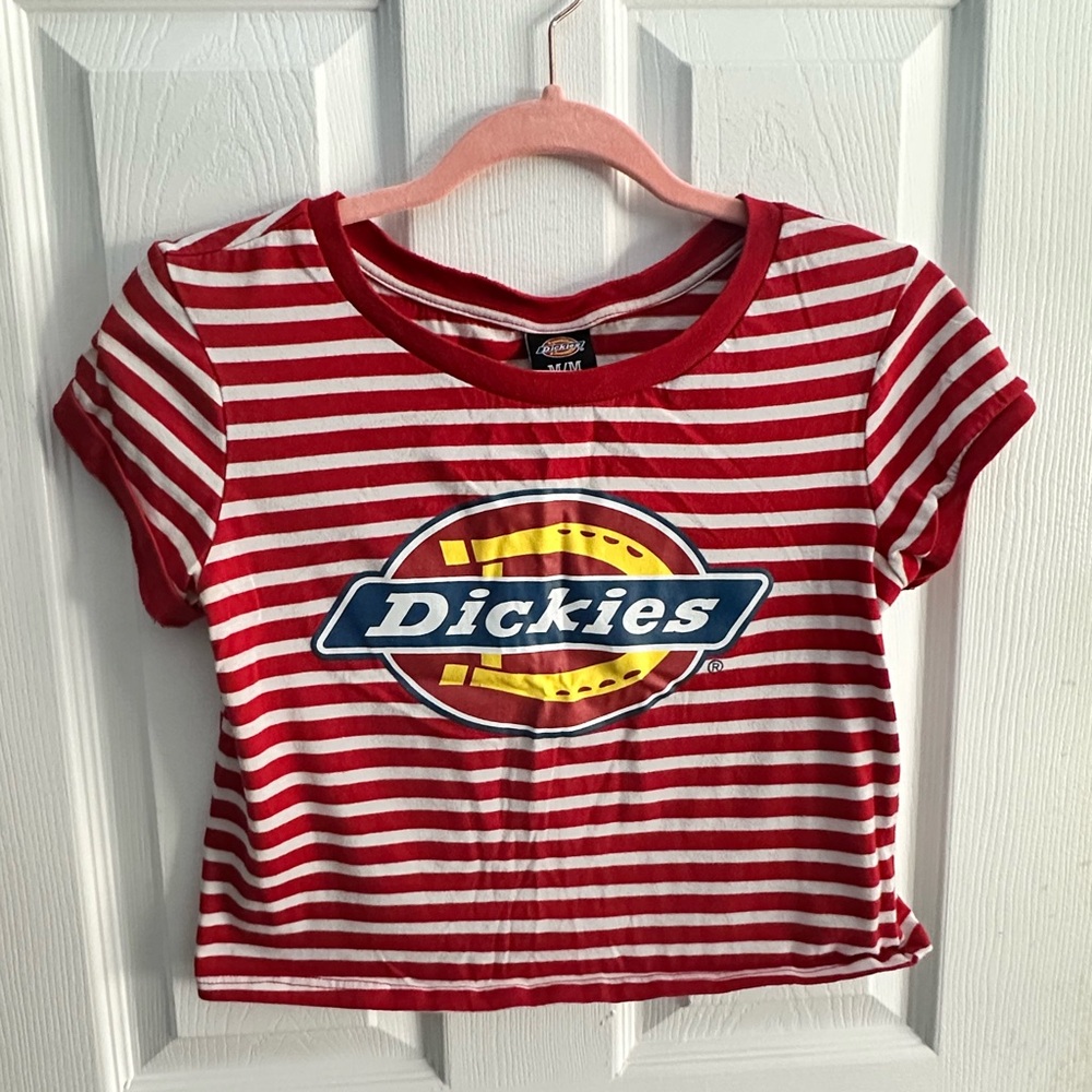 🎀 Dickies striped crop top. 🥥